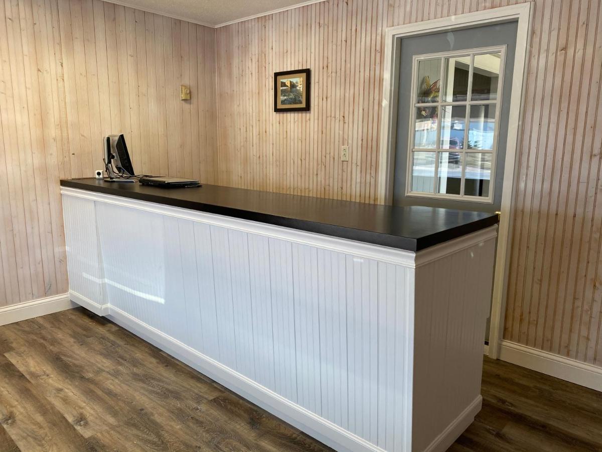 Pelican Motel Pelican Rapids 외부 사진