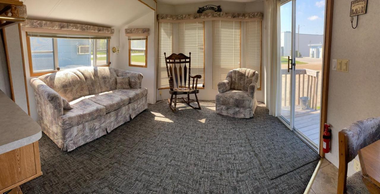 Pelican Motel Pelican Rapids 외부 사진